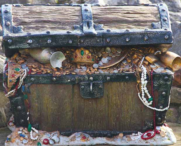 An ancient treasure chest used during Valkyrie catamaran charters in Sag Harbor.